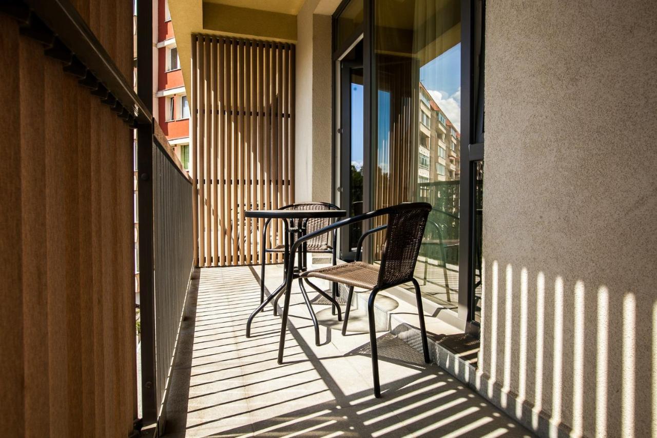 Victoria Bulevard Hotel Braşov Exteriör bild