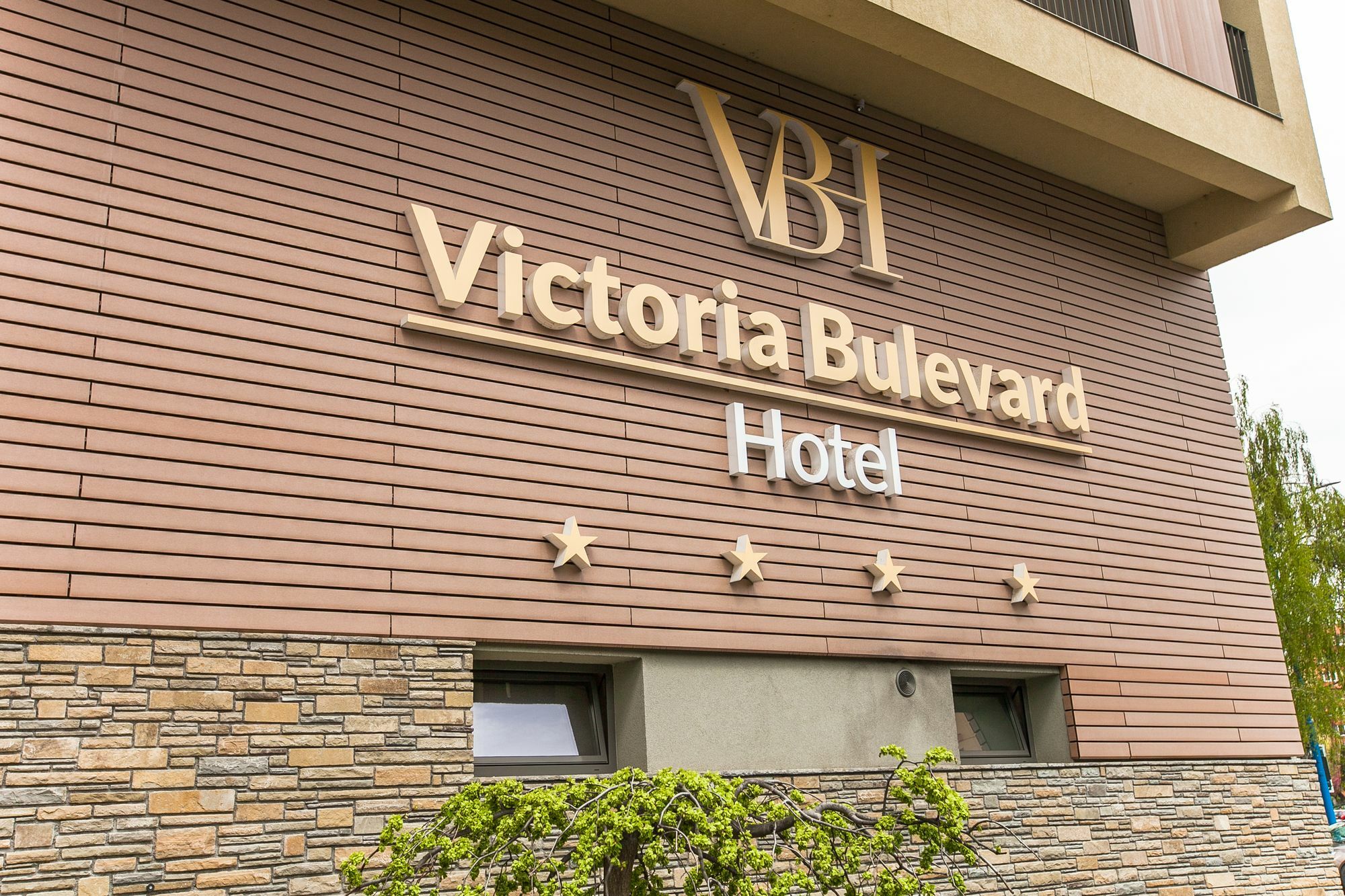 Victoria Bulevard Hotel Braşov Exteriör bild